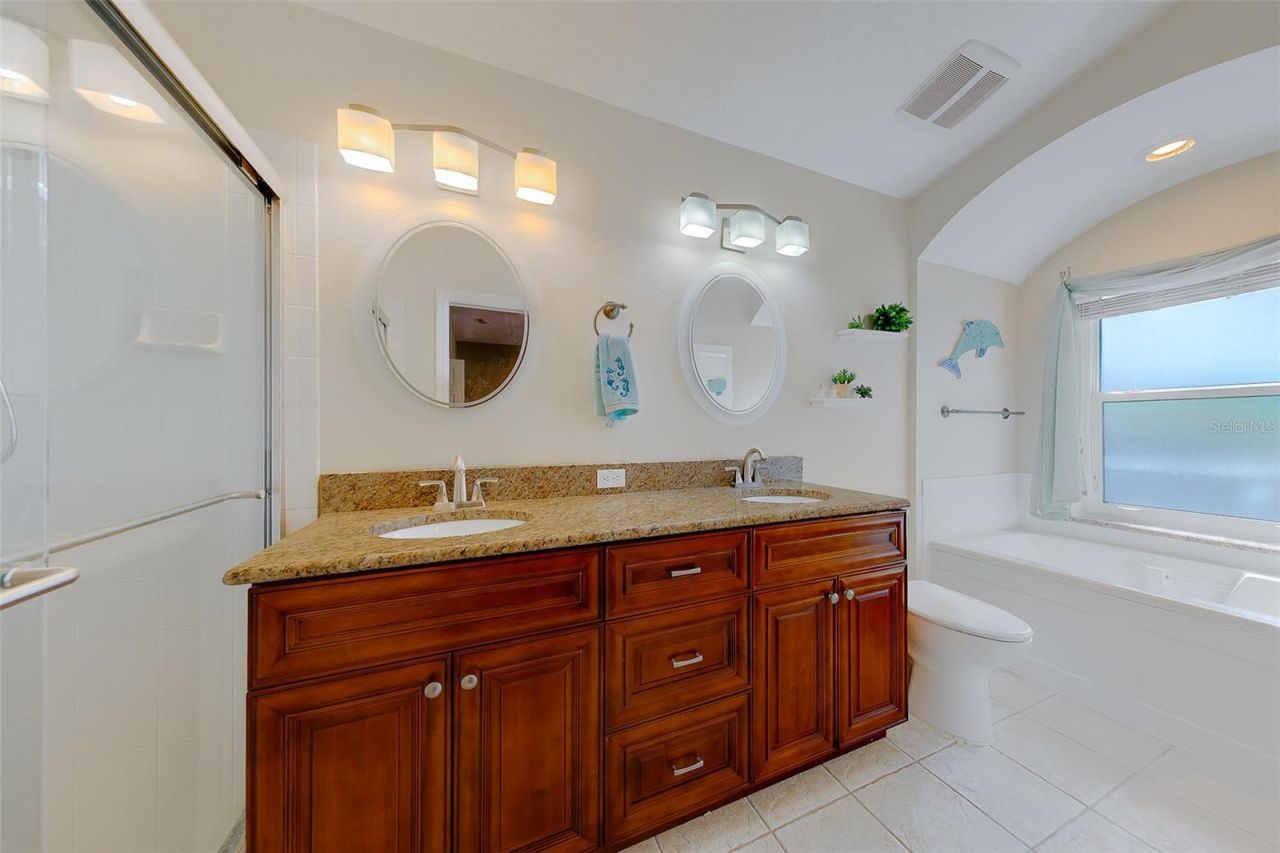 10036 Brookdale Drive, New Port Richey, FL 34655 Photo