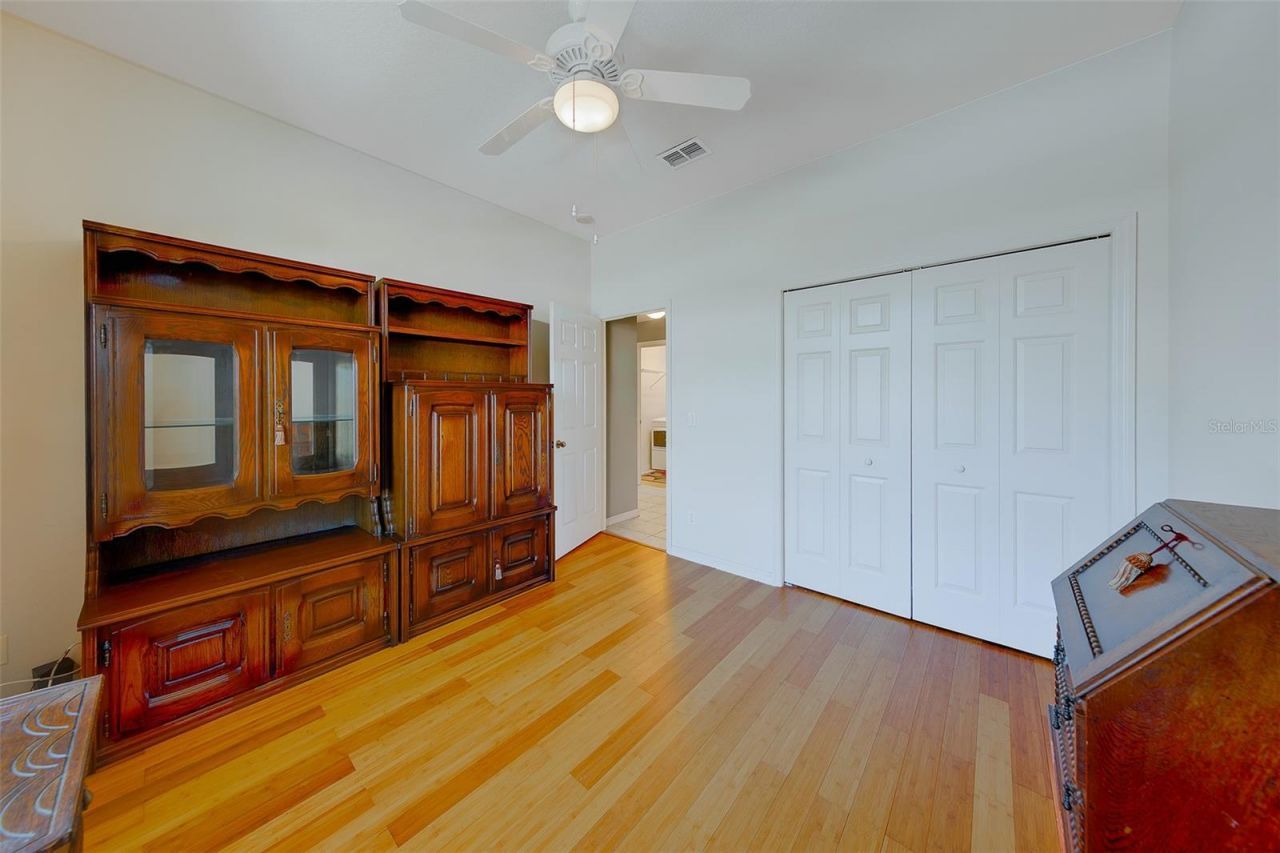 10036 Brookdale Drive, New Port Richey, FL 34655 Photo