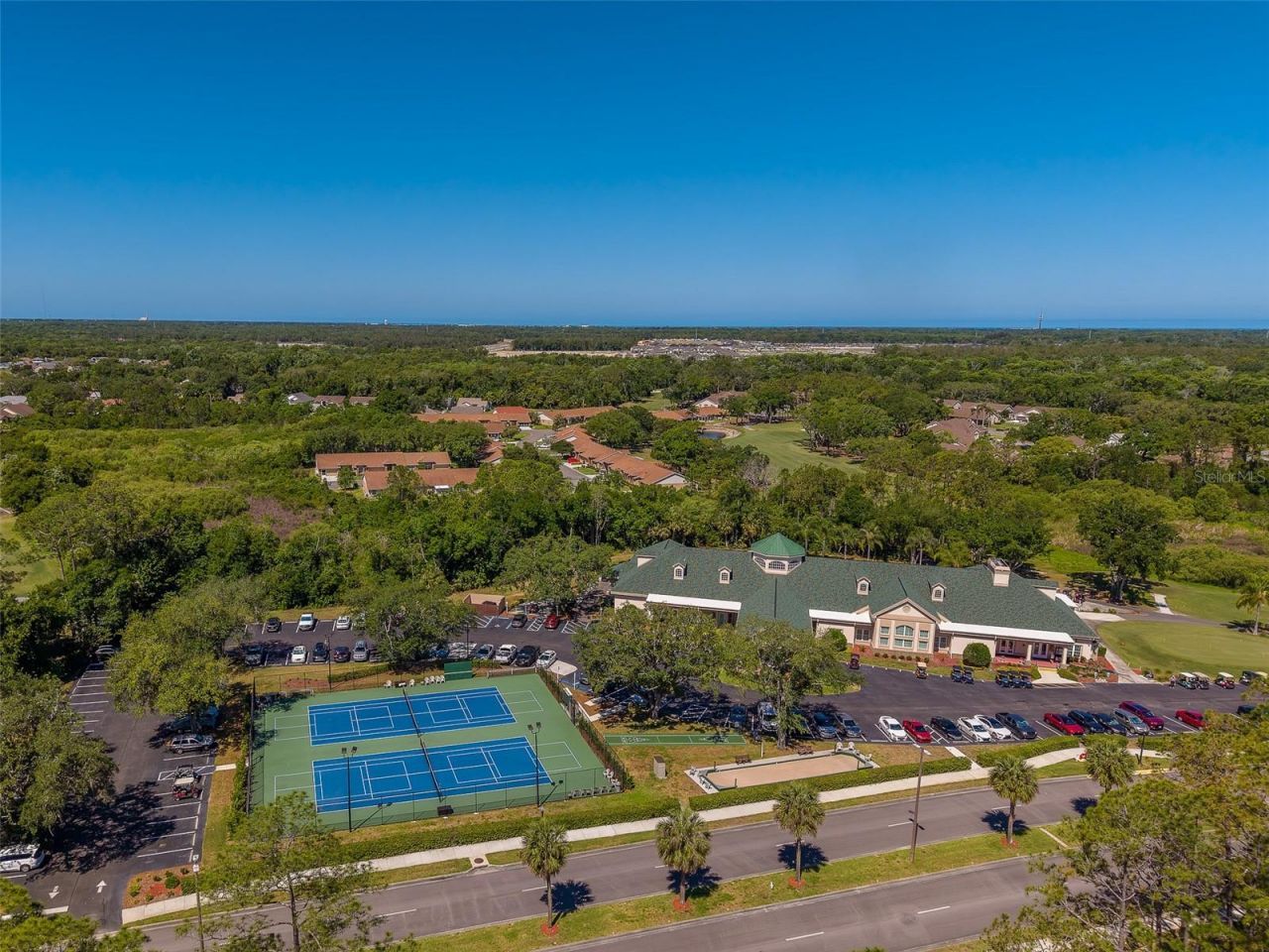10036 Brookdale Drive, New Port Richey, FL 34655 Photo