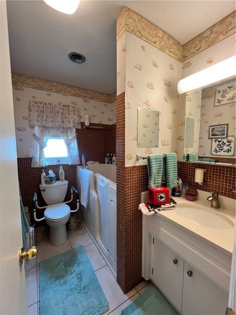 1950 Cortez Boulevard, Fort Pierce, FL 34982 Photo