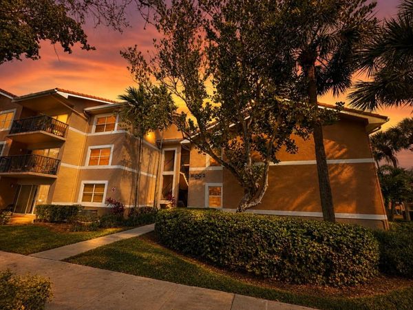 8977 Wiles Road, Unit 206, Coral Springs, FL 33067