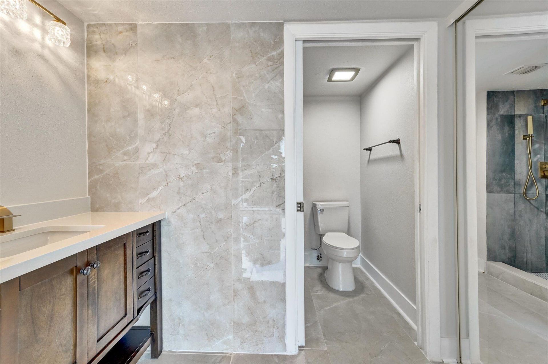 6181 Balboa Circle, Unit 303, Boca Raton, FL 33433 Photo