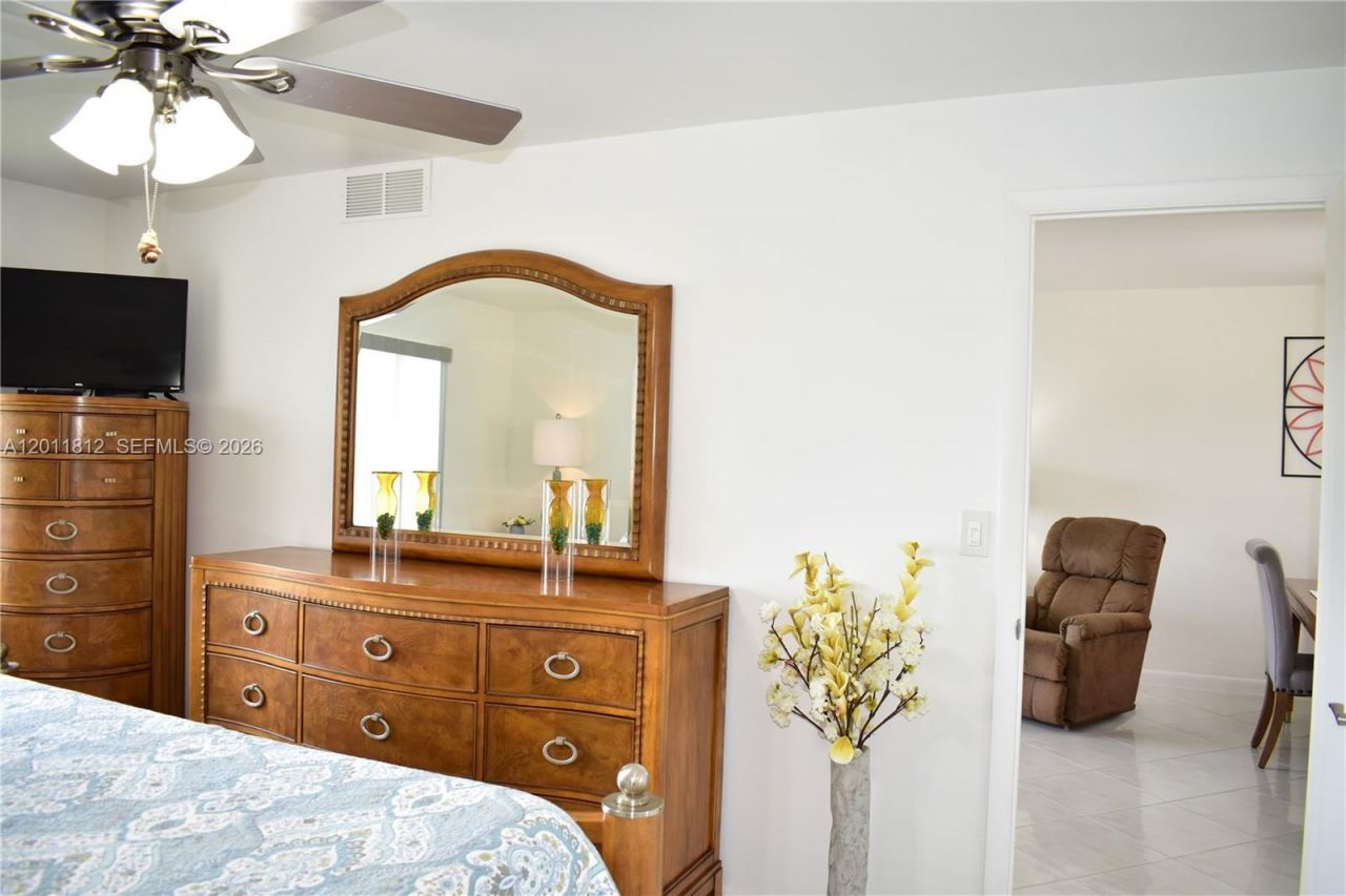 9350 Sunrise Lakes Blvd, Unit 307, Sunrise, FL 33322 Photo