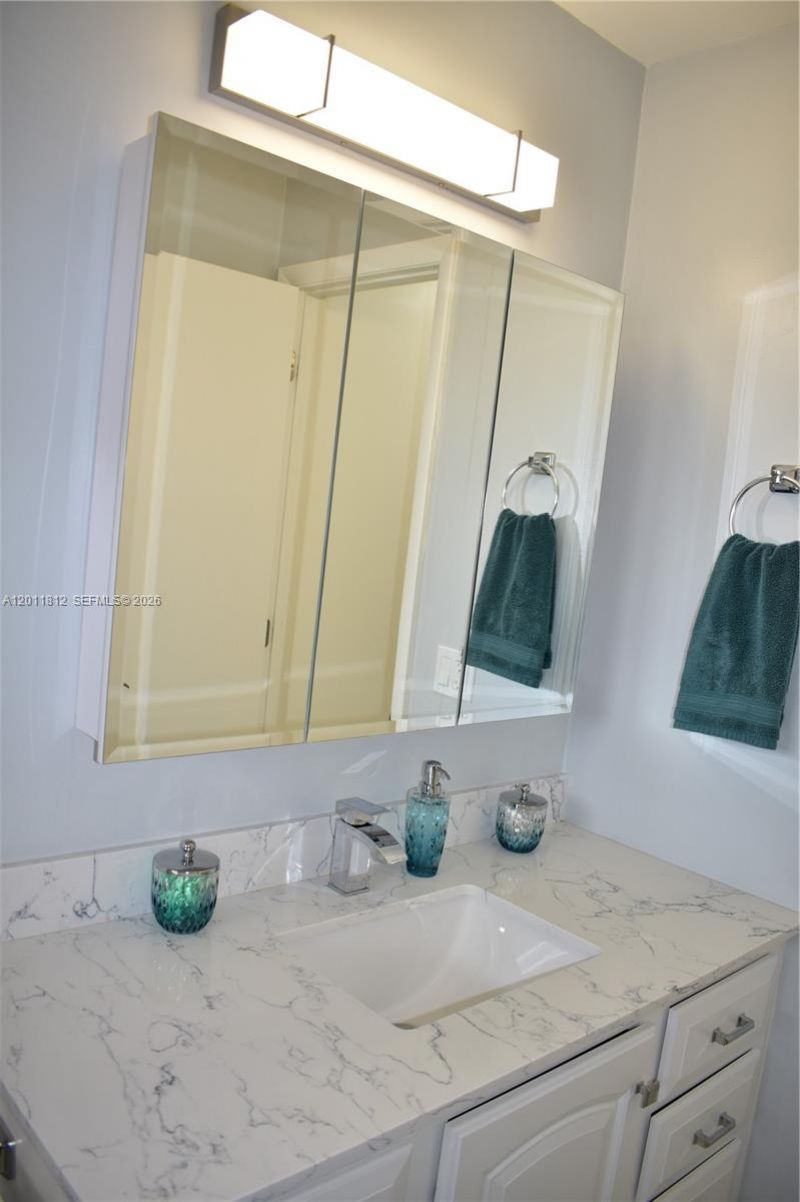 9350 Sunrise Lakes Blvd, Unit 307, Sunrise, FL 33322 Photo