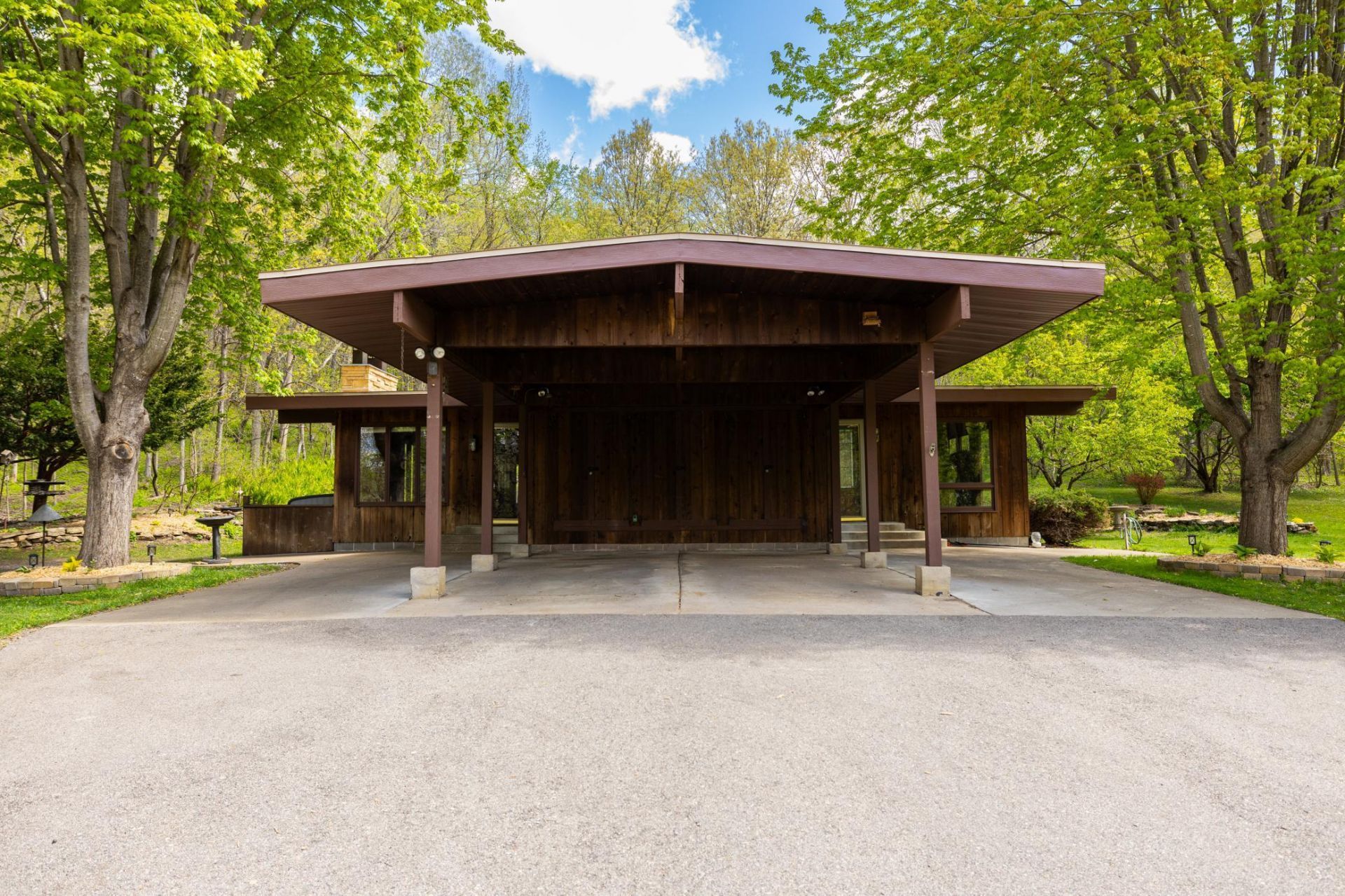 715 Alpine Lane, Holmen, WI 54636