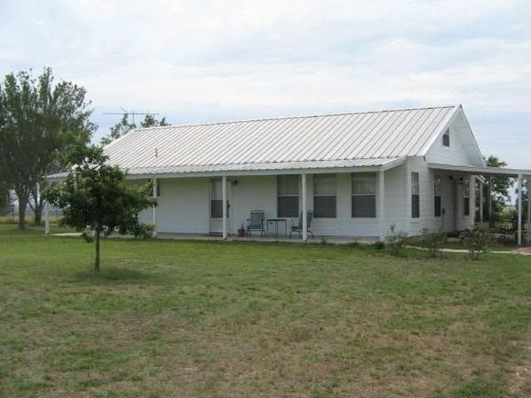 2985 County Road 426, Thrall, TX 76578