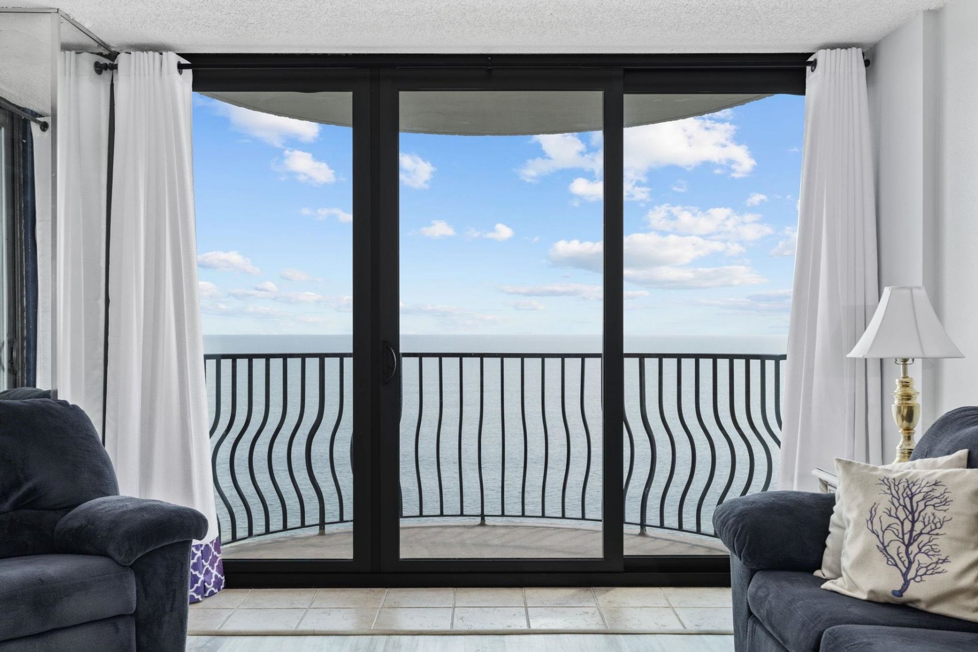 2500 N Ocean Blvd.  Photo 10