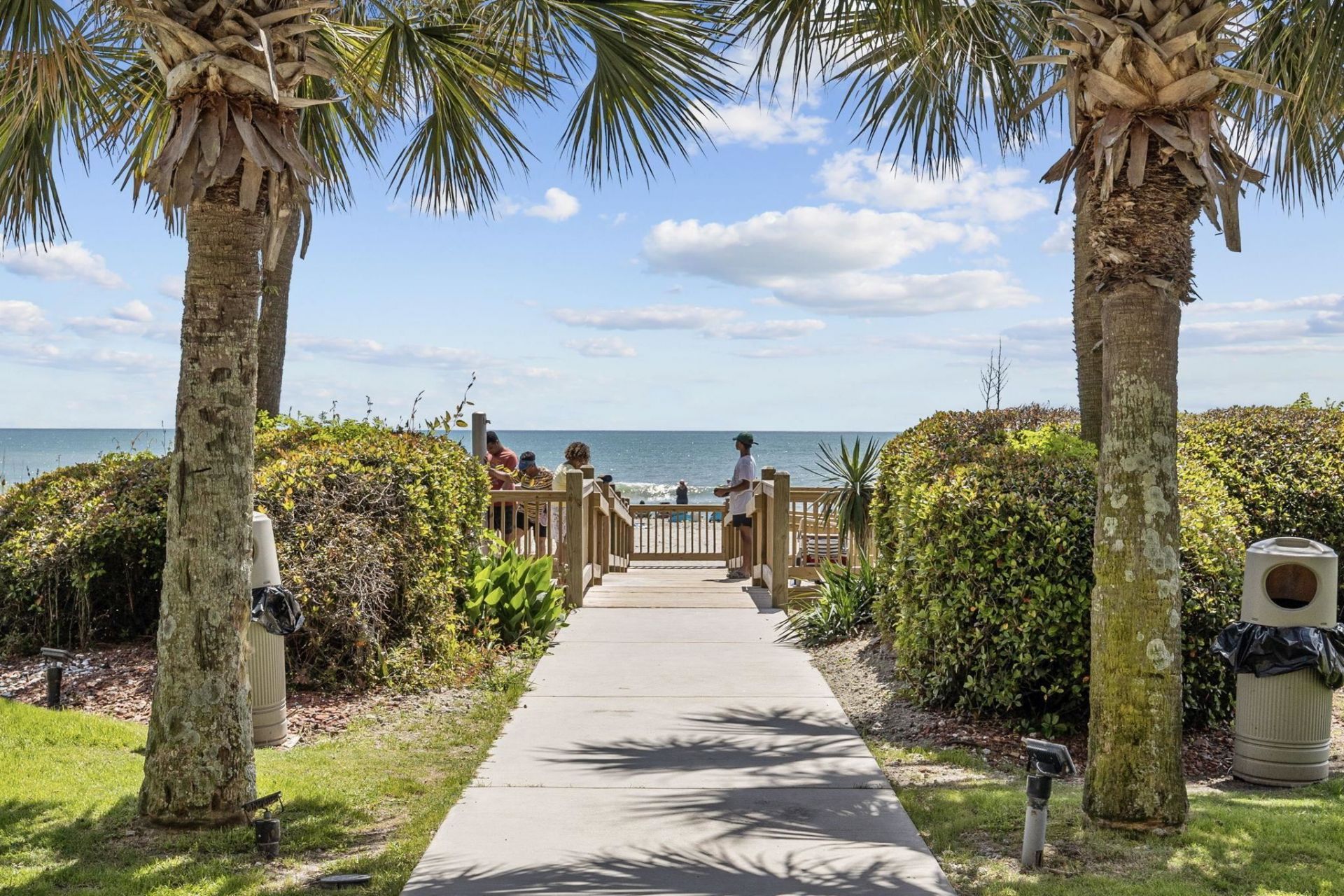 2500 N Ocean Blvd.  Photo 26