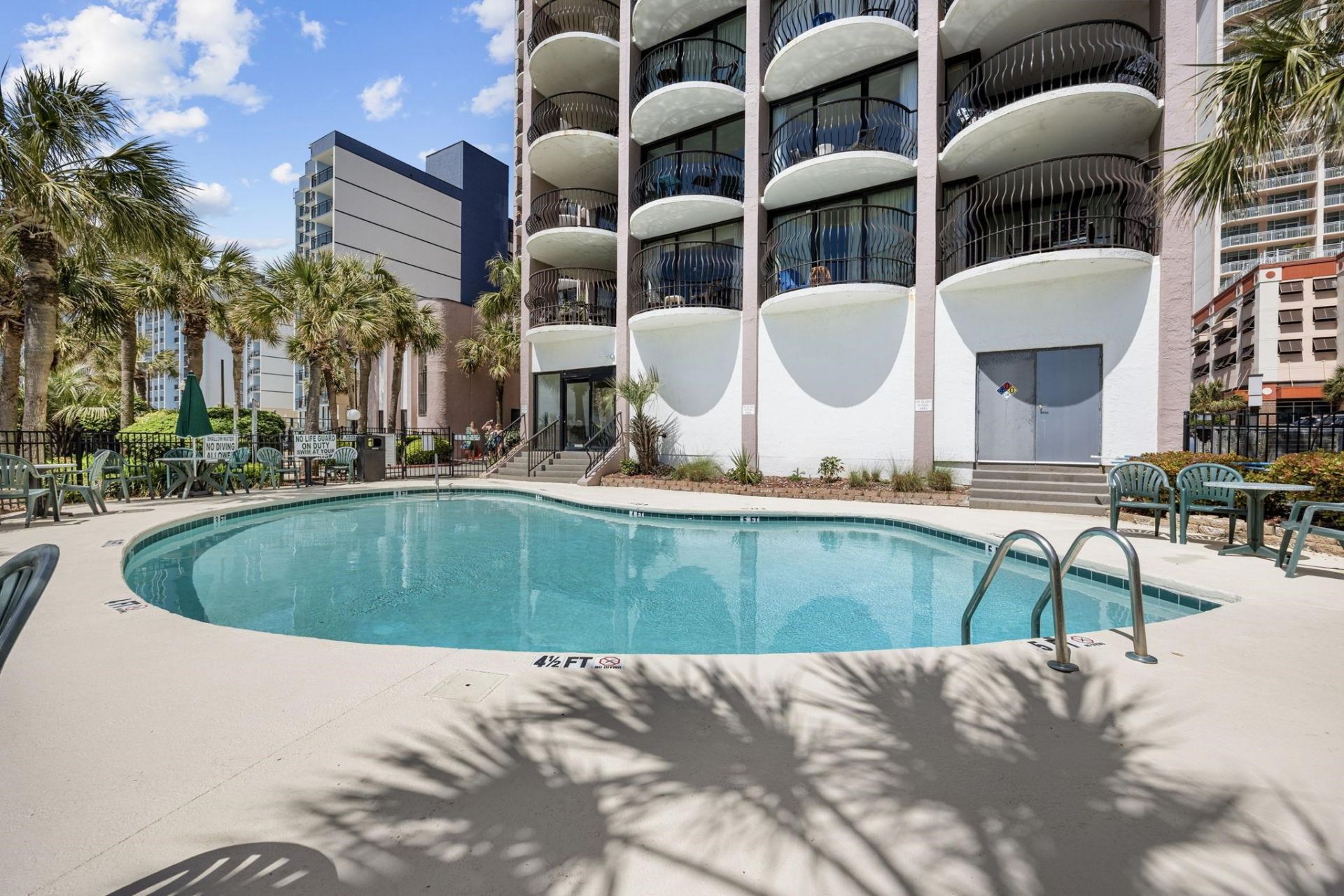 2500 N Ocean Blvd.  Photo 28