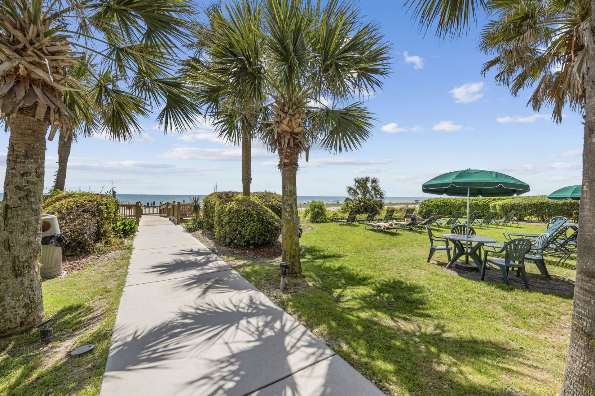 2500 N Ocean Blvd.  Photo 36