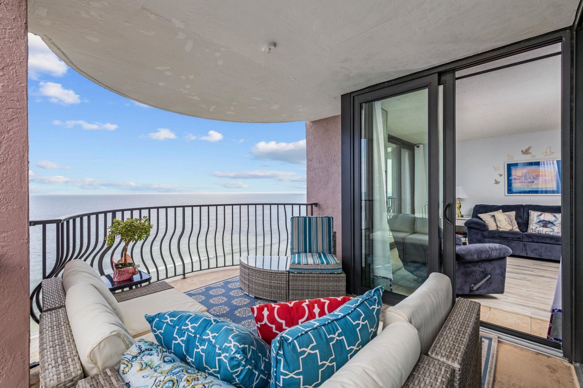 2500 N Ocean Blvd.  Photo 9