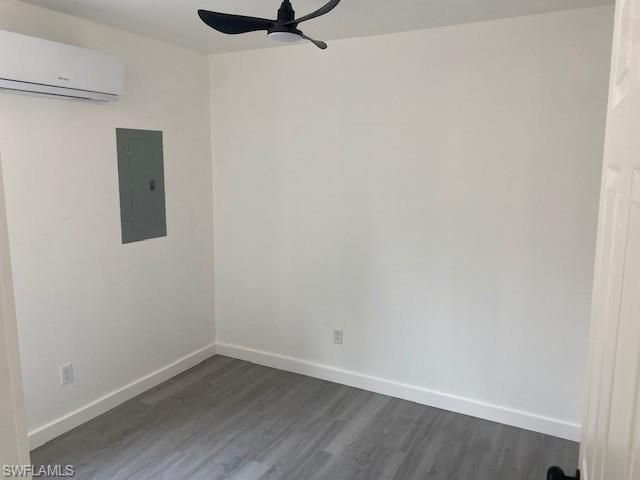 231 Santa Cruz St, North Fort Myers, FL 33903 Photo