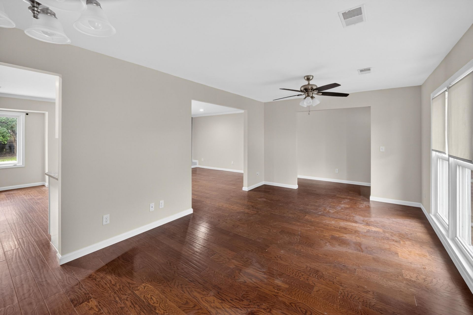 125 Mellard Drive Photo 16