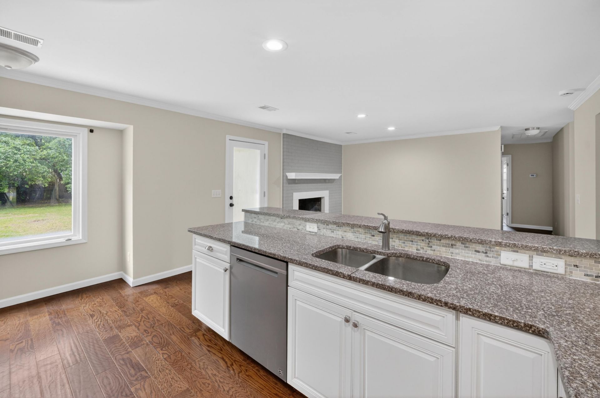 125 Mellard Drive Photo 28
