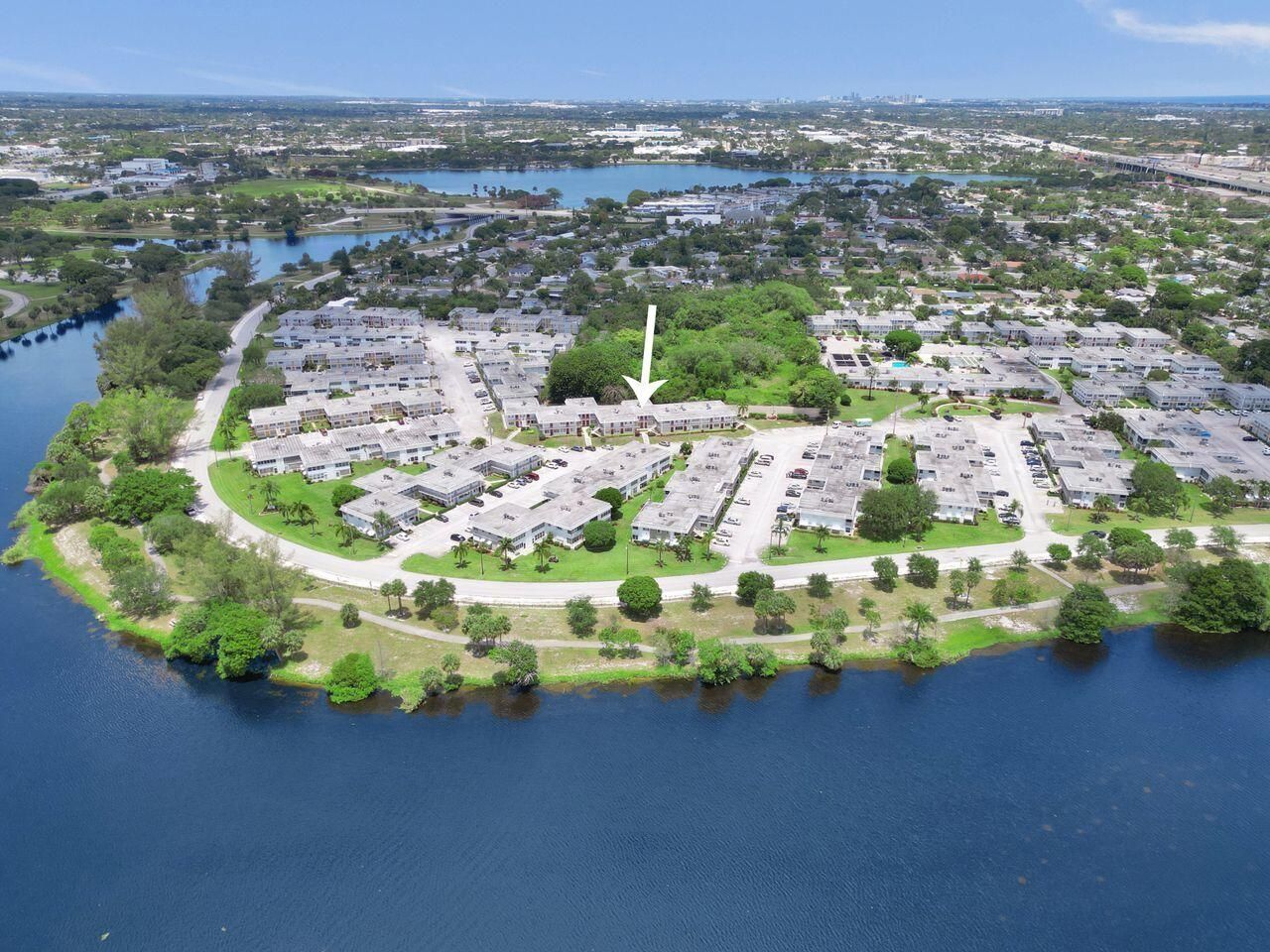 3120 Cynthia Lane, Unit 207, Lake Worth Beach, FL 33461 Photo