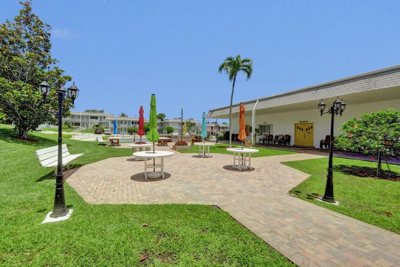 3120 Cynthia Lane, Unit 207, Lake Worth Beach, FL 33461 Photo