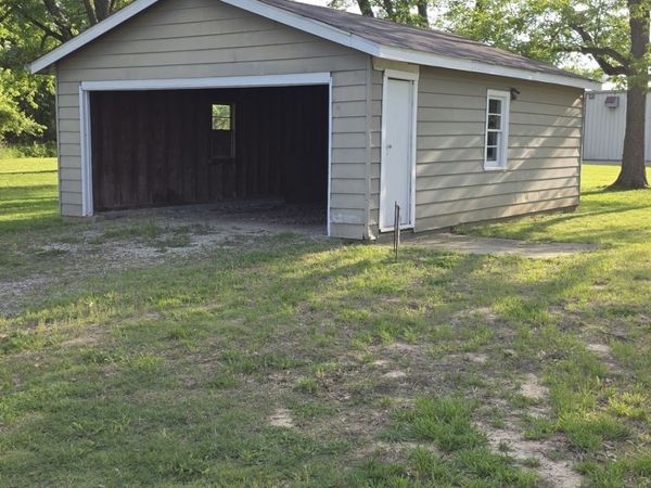 11495 N Brownsville Road , Mt Vernon, IL 62864