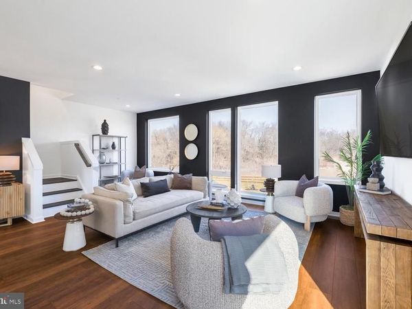 3050 S NORTHBANK PLACE , PHILADELPHIA, PA 19125