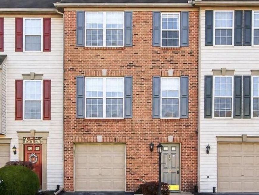 122 Chandler Drive, Unit 122, Red Lion, PA 17356 Main Photo