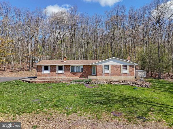 138 DARCY DRIVE, SAYLORSBURG, PA 18353