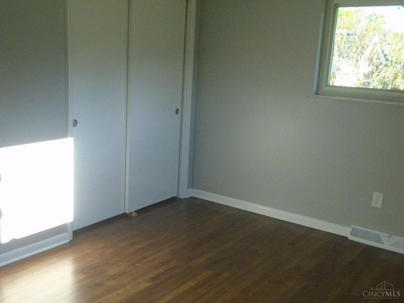 3040 Werkridge Drive, Green Township, OH 45248 Photo 10