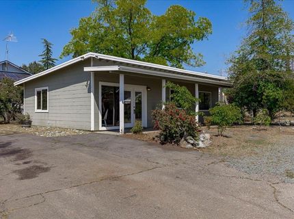 12113 Griffin Way, Auburn, CA 95602 Photo