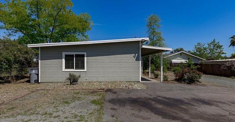 12113 Griffin Way, Auburn, CA 95602 Photo