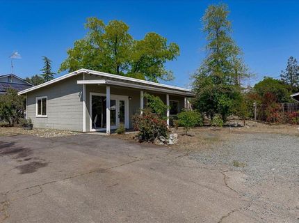 12113 Griffin Way, Auburn, CA 95602 Photo