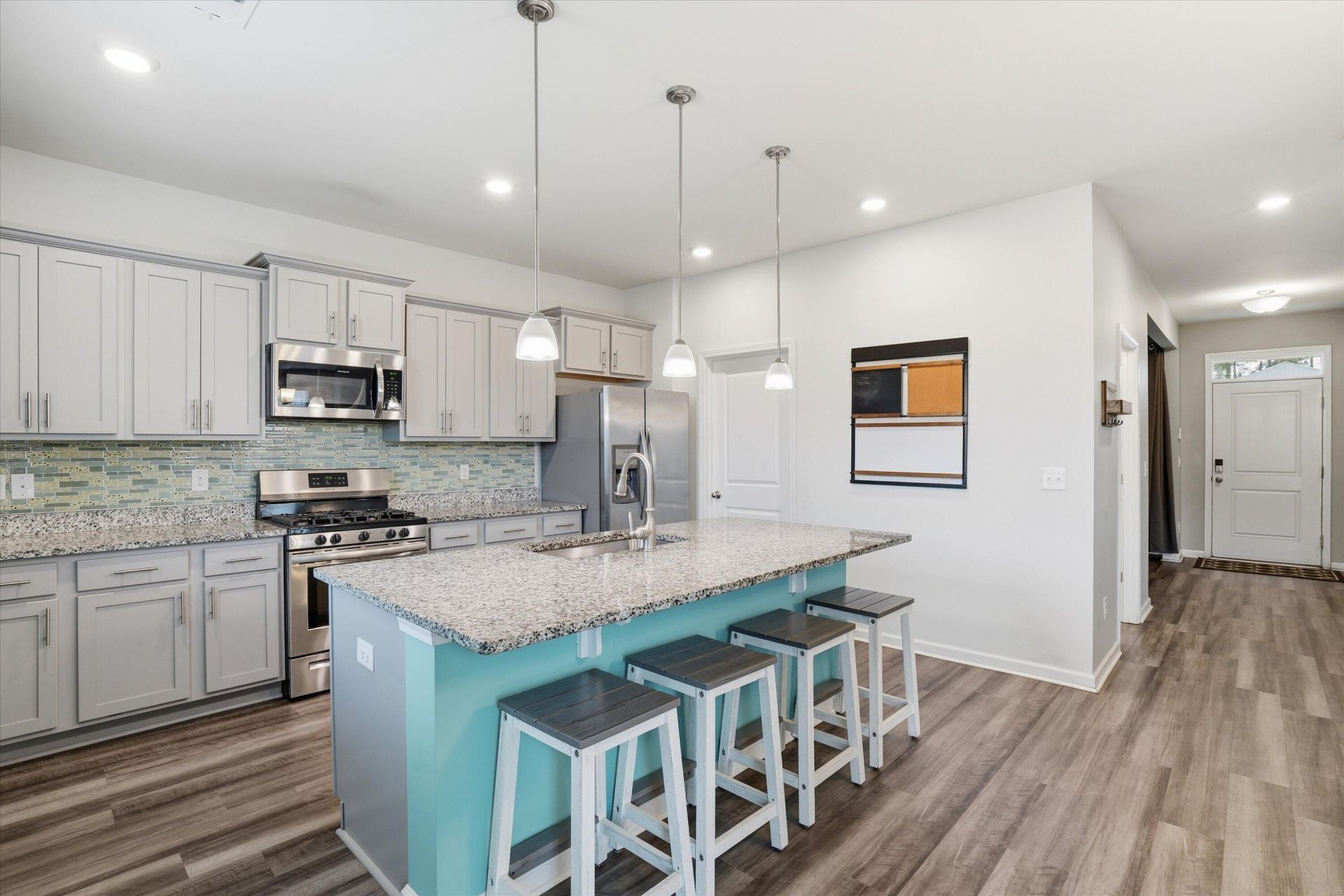 597 Wayton Circle Photo 13