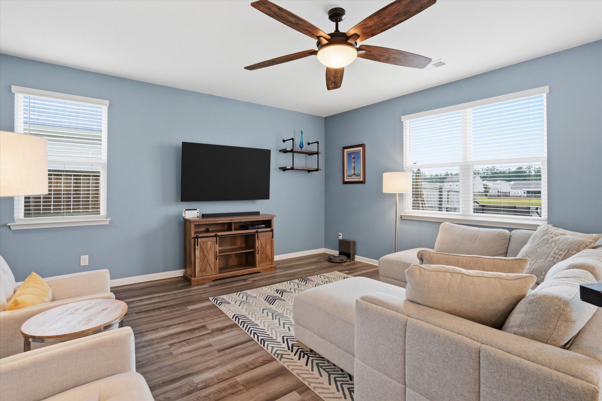 597 Wayton Circle Photo 16