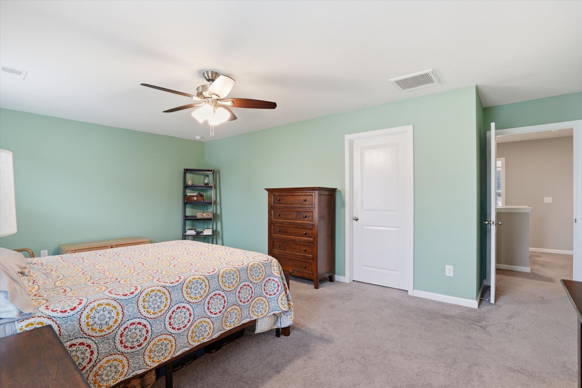 597 Wayton Circle Photo 22