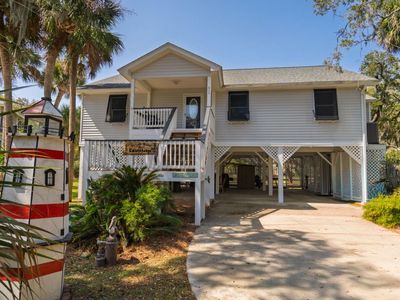 864 Club Cottage Road, Edisto Island, SC 29438