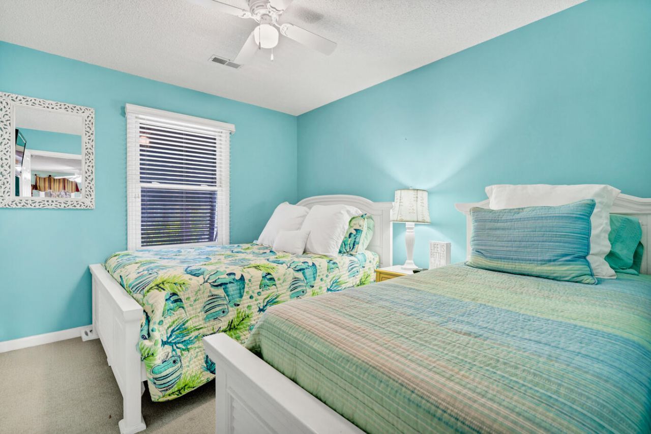 864 Club Cottage Road Photo 10