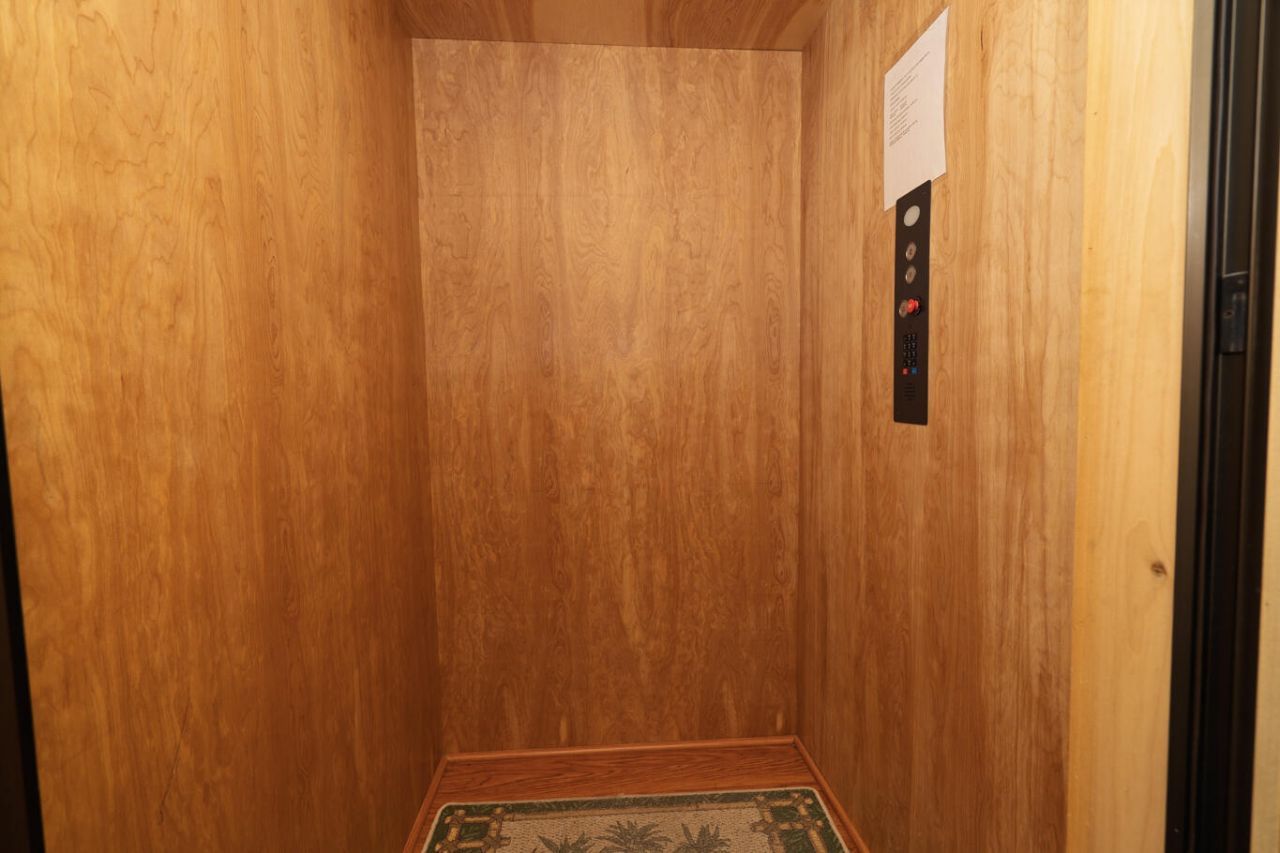 864 Club Cottage Road Photo 21