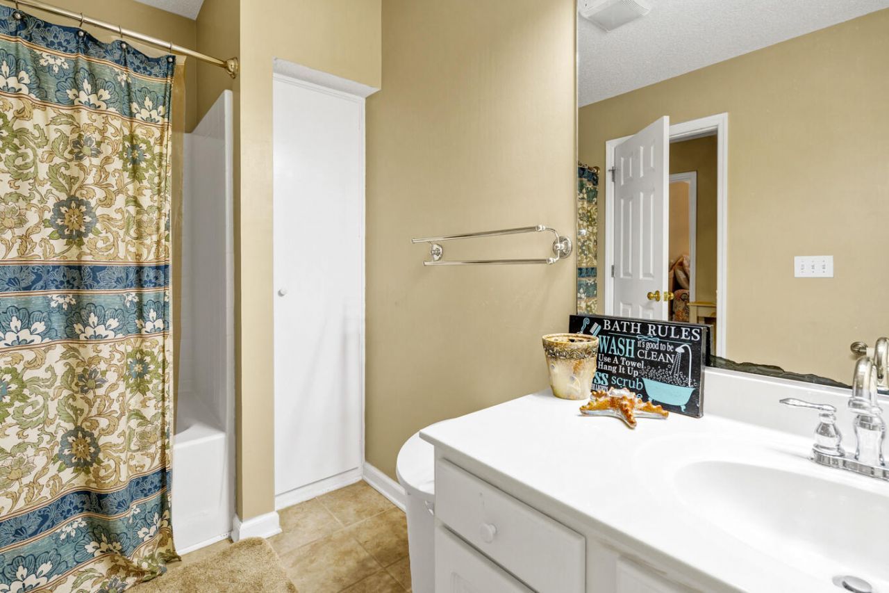 864 Club Cottage Road Photo 23