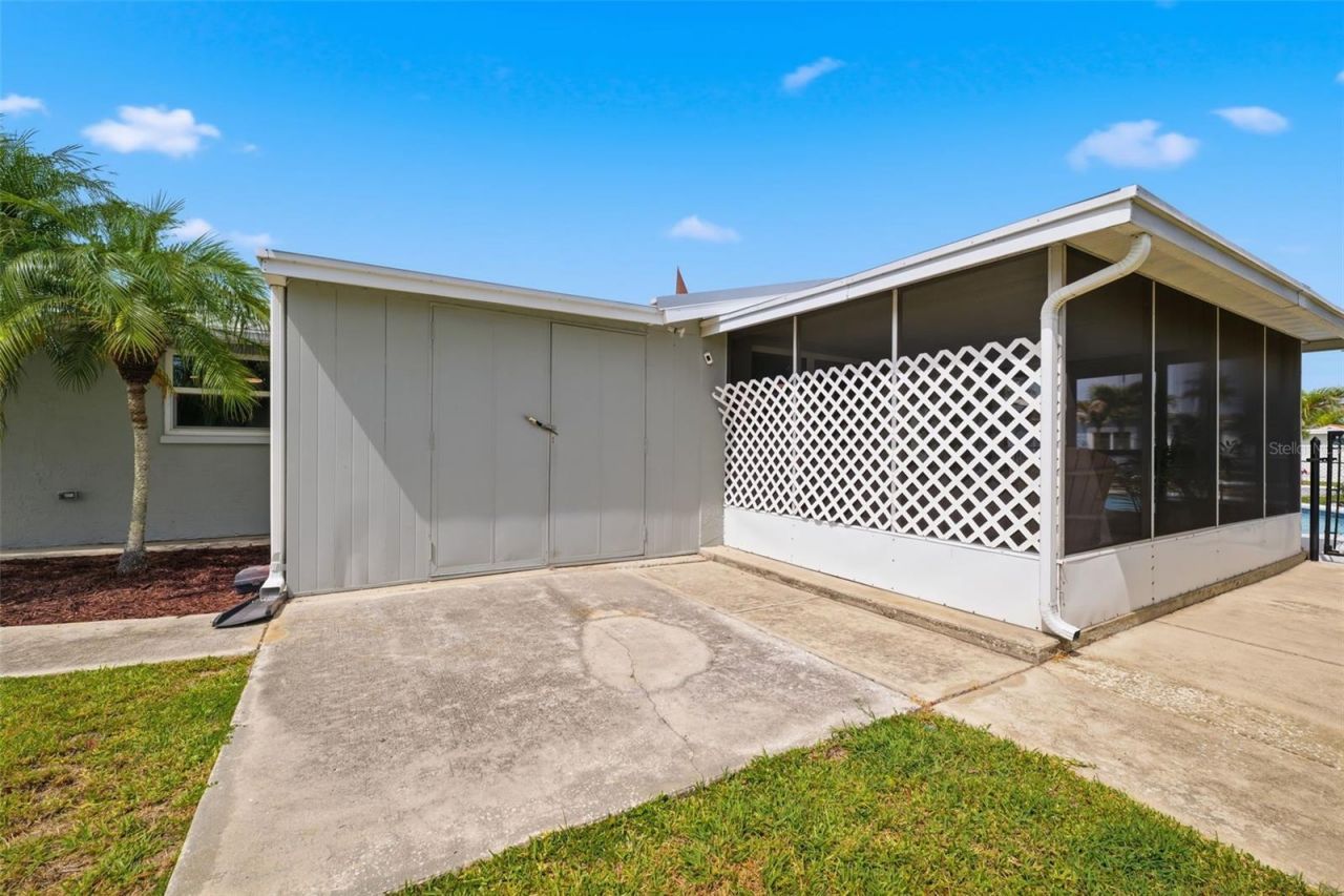 4832 Shell Stream Boulevard, New Port Richey, FL 34652 Photo