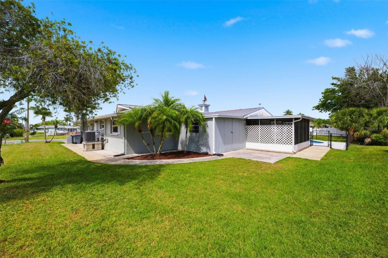 4832 Shell Stream Boulevard, New Port Richey, FL 34652 Photo