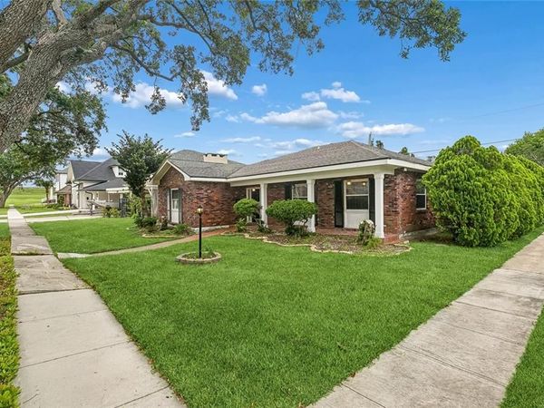 4001 CLIFFORD Drive , Metairie, LA 70002