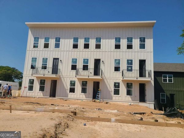 498 Burroughs Street SE, Unit 323, Atlanta, GA 30315