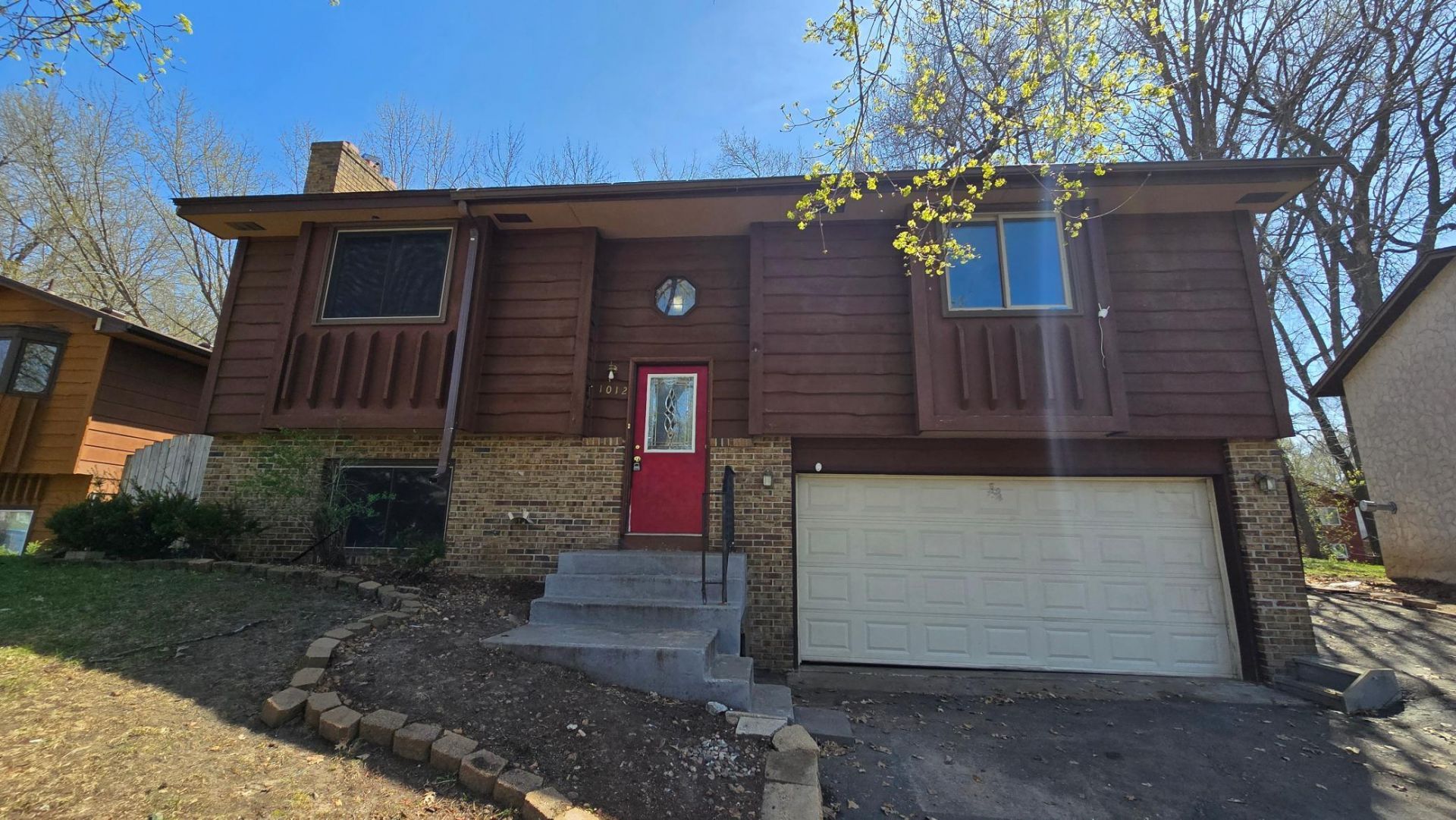1012 104th Avenue NW, Coon Rapids, MN 55433