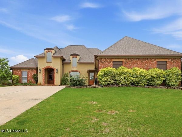 146 Harbor View Drive, Madison, MS 39110