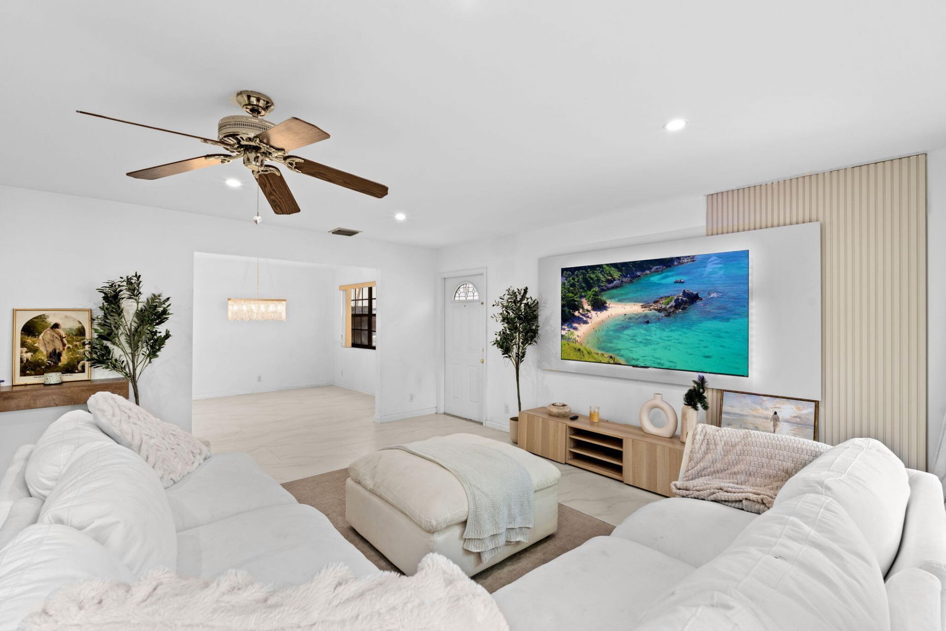 111 Weybridge Circle, Royal Palm Beach, FL 33411 Photo