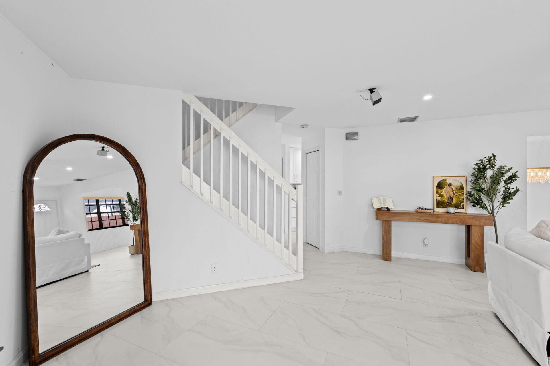 111 Weybridge Circle, Royal Palm Beach, FL 33411 Photo