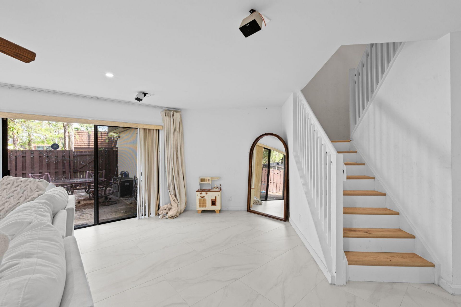 111 Weybridge Circle, Royal Palm Beach, FL 33411 Photo