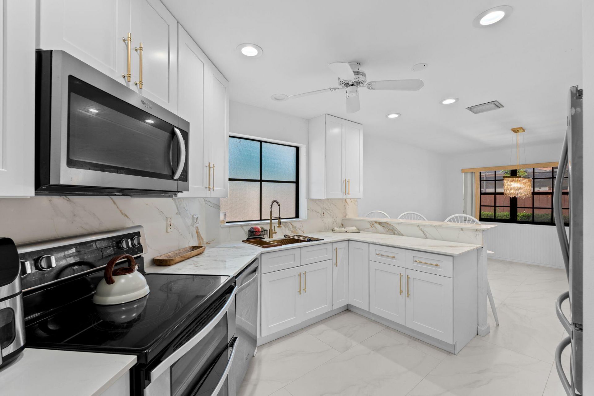 111 Weybridge Circle, Royal Palm Beach, FL 33411 Photo