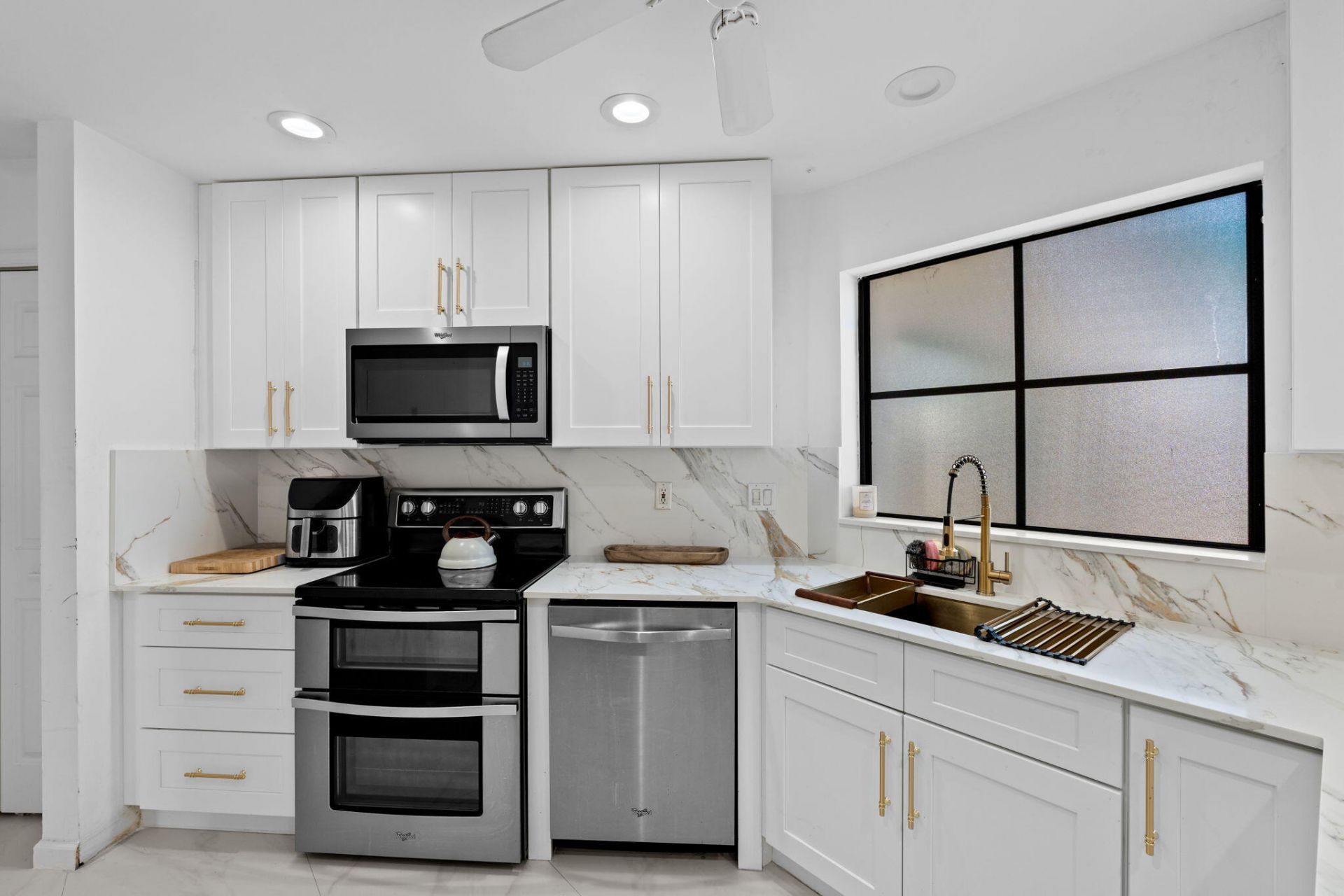 111 Weybridge Circle, Royal Palm Beach, FL 33411 Photo
