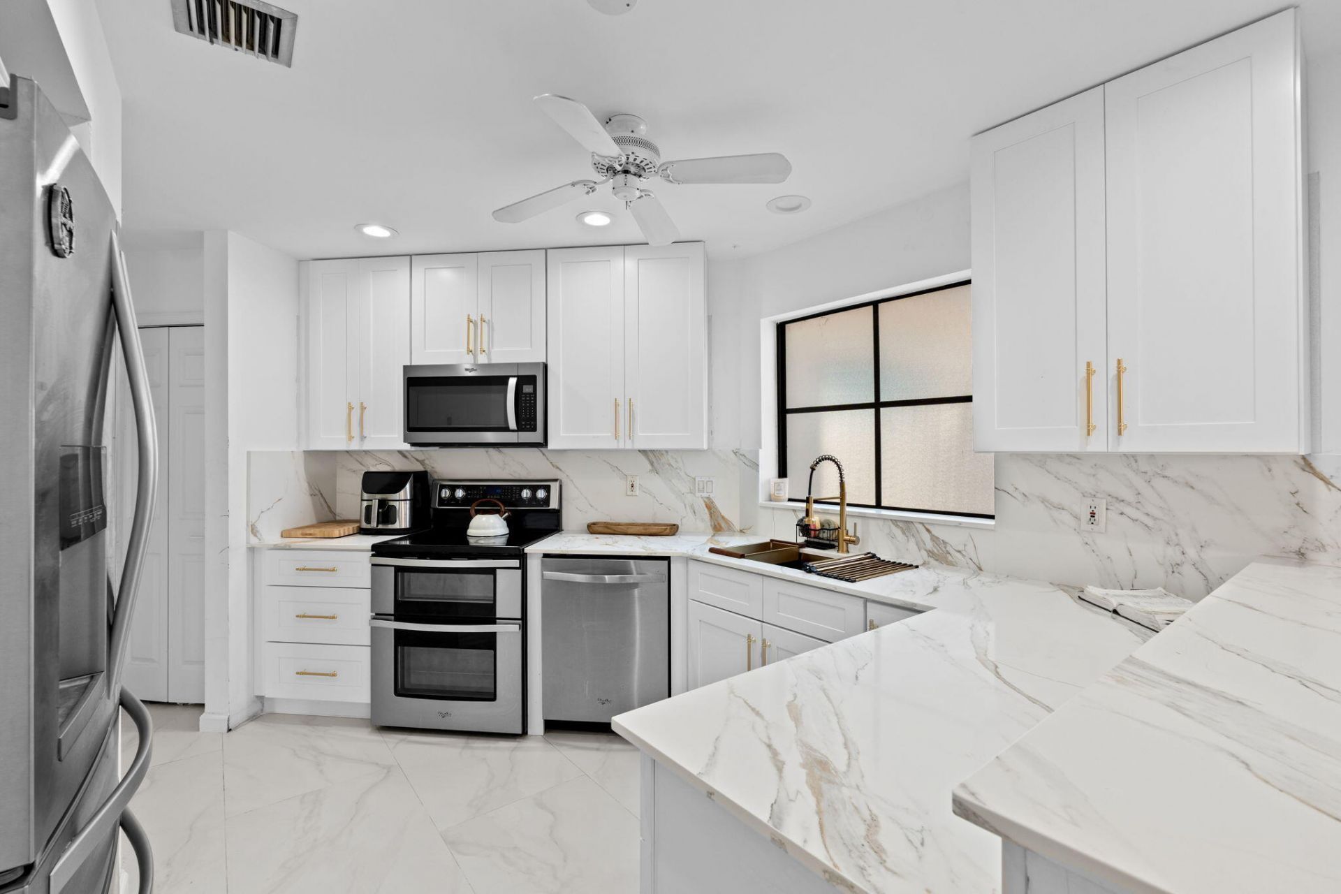 111 Weybridge Circle, Royal Palm Beach, FL 33411 Photo
