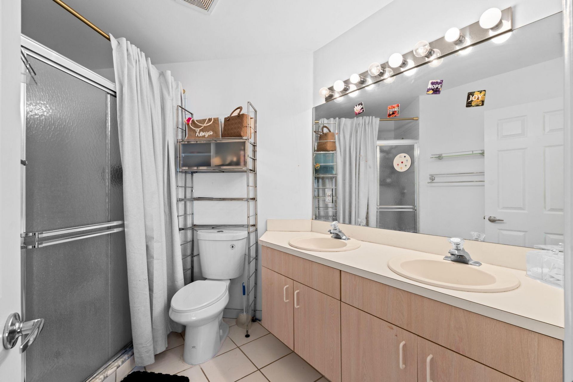 111 Weybridge Circle, Royal Palm Beach, FL 33411 Photo