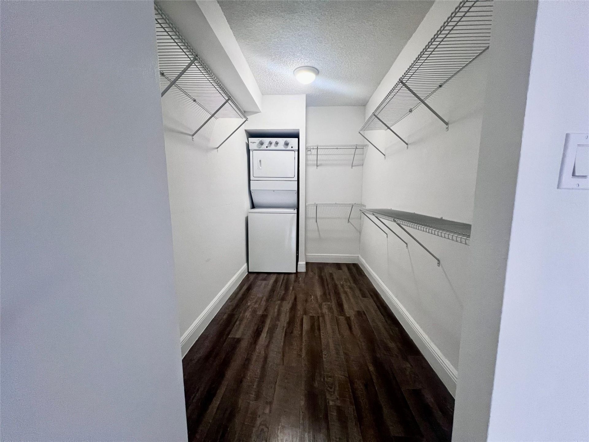 19455 NE 10 Avenue, Unit 2-108, North Miami Beach, FL 33179 Photo