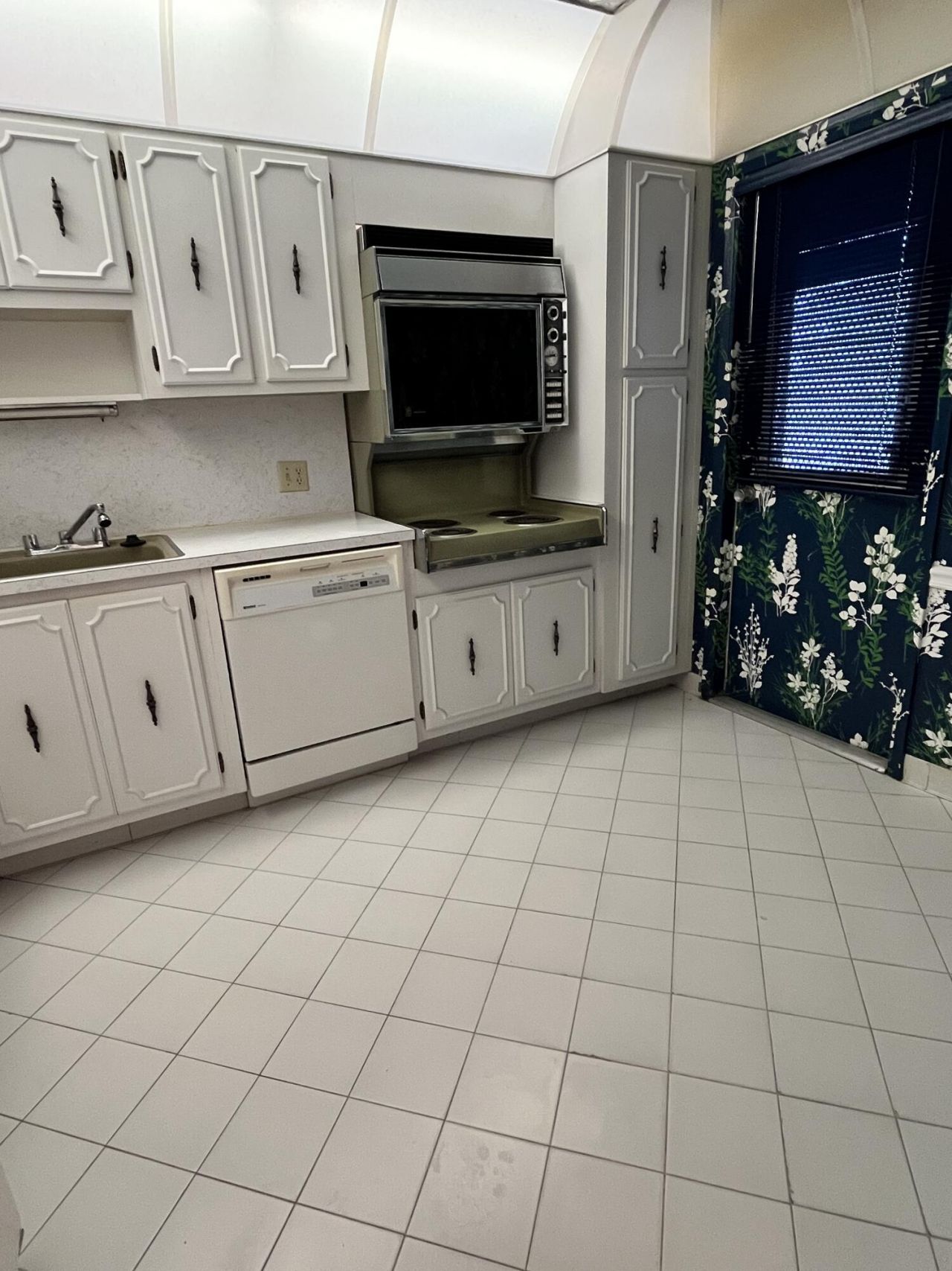 3010 N Course Drive, Unit 312, Pompano Beach, FL 33069 Photo